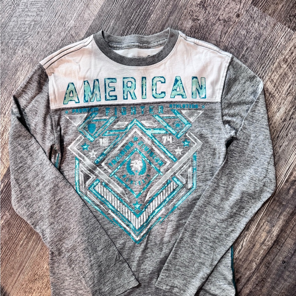 Gray and White Long Sleeve Shirt with Teal Graphic